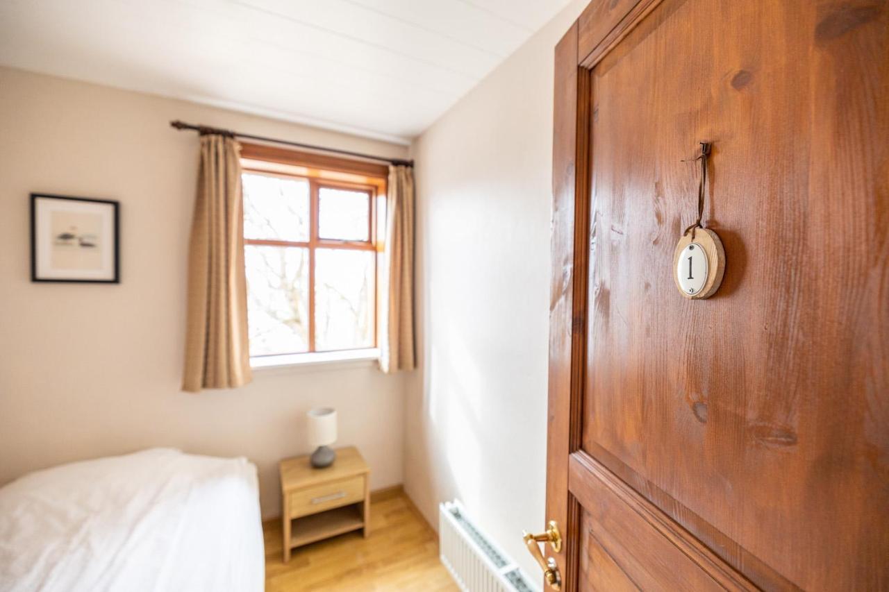 Athaldalur Langavatn Guesthouse מראה חיצוני תמונה